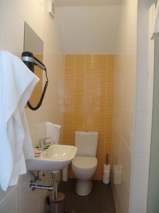 Aveiro Rossio Lodge Room photo